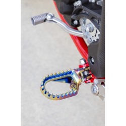 REPOSES PIEDS TITANE PUNK SHERCO