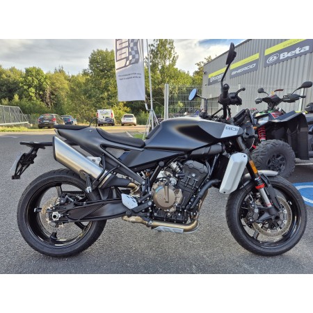 Husqvarna 801 Svartpilen occasion garantie.